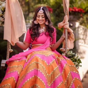 PANELLED LENGHA